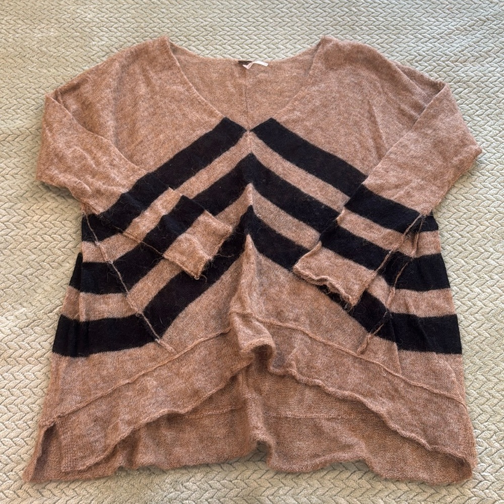 Free People Alpaca Blend V-Neck Brown Black Chevron Stripe Sweater Size M